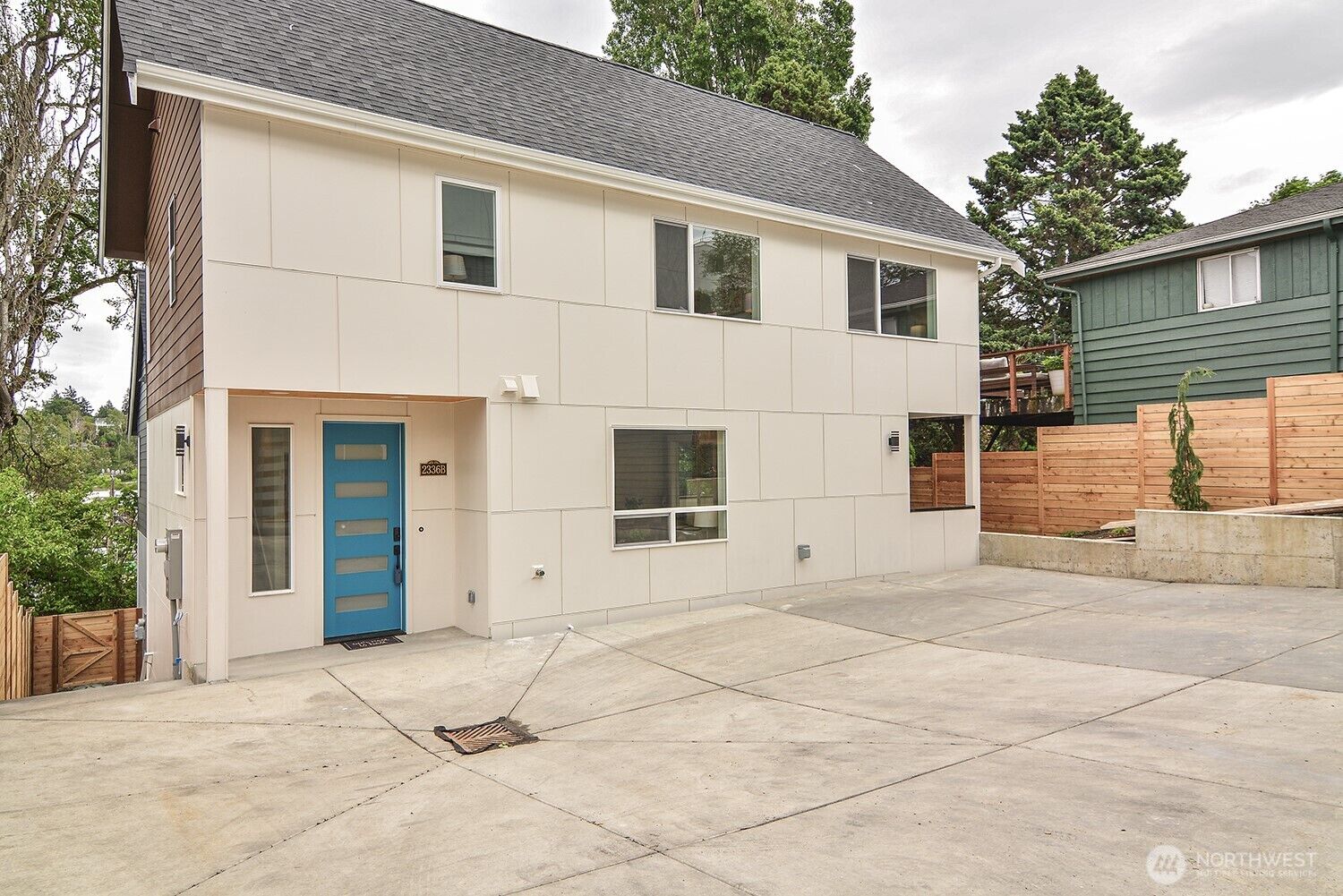 Property Photo: 2336 B 23rd Avenue S WA 98144