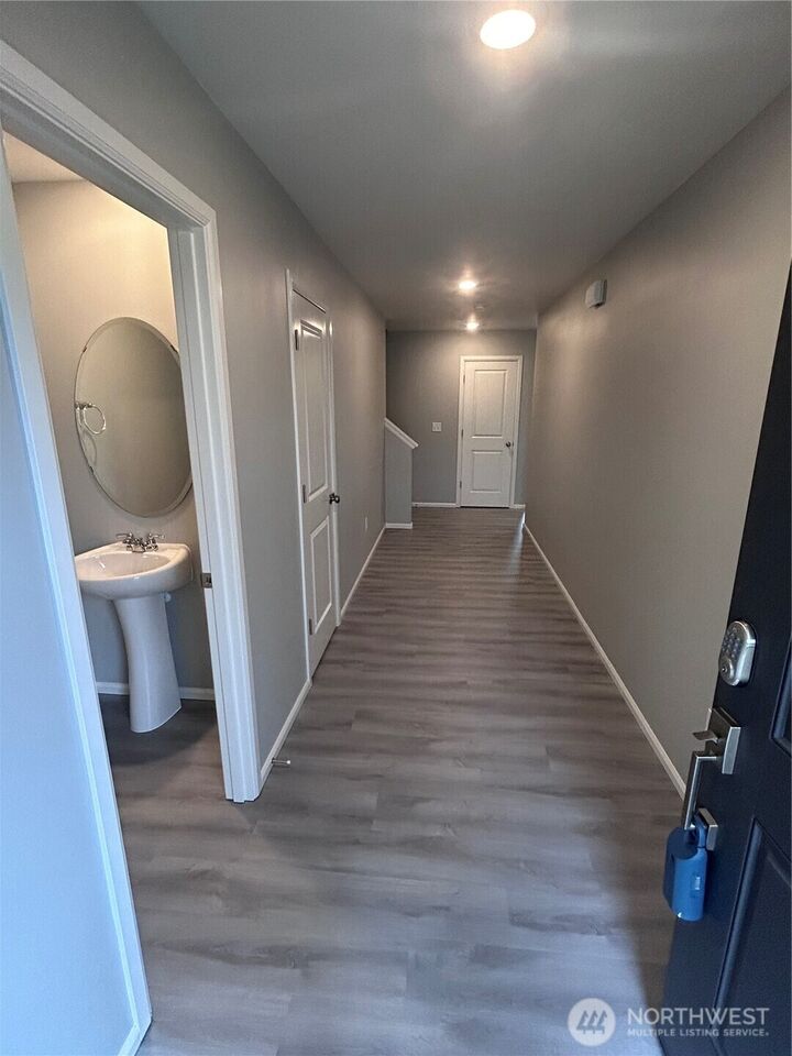 Property Photo:  8325  39th Street NE  WA 98270 