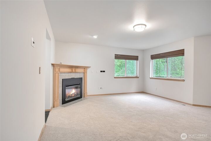 Property Photo: 9430 NE 181st Lane WA 98011