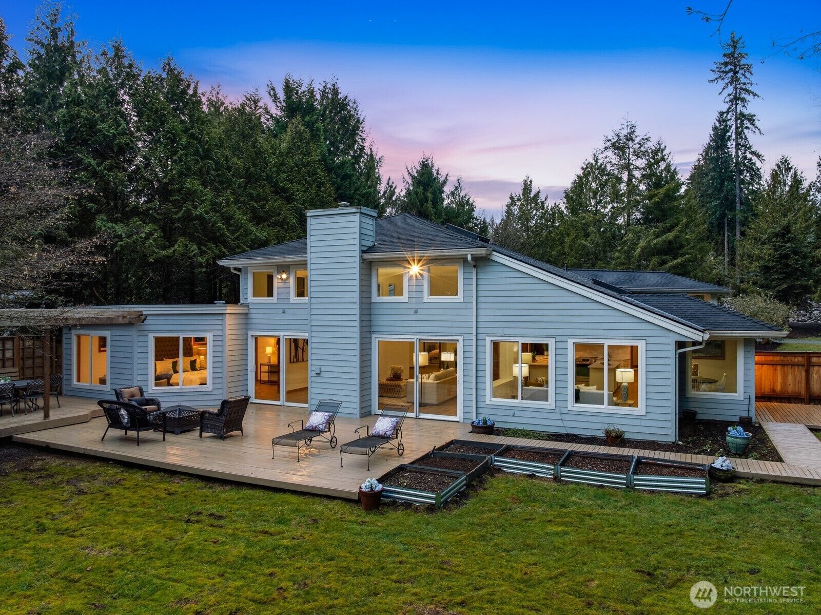 Property Photo: 12407 Upper Preston Road SE WA 98027
