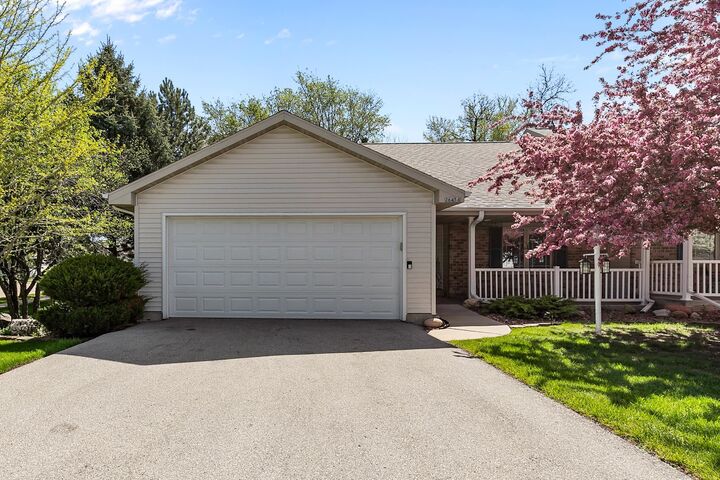 Property Photo:  2645 Havenwood Drive A  WI 54904 