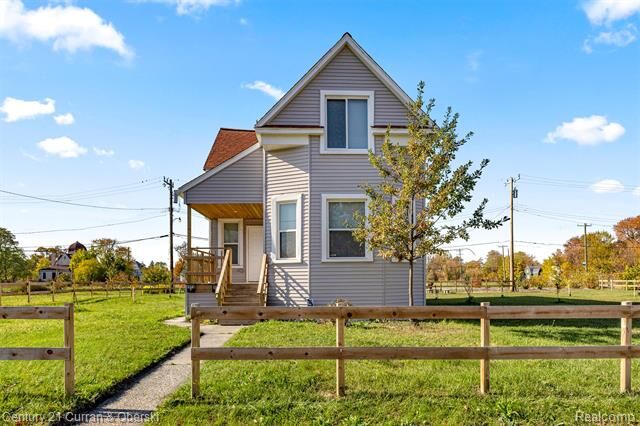 Property Photo:  1973 E Grand Boulevard  MI 48211 