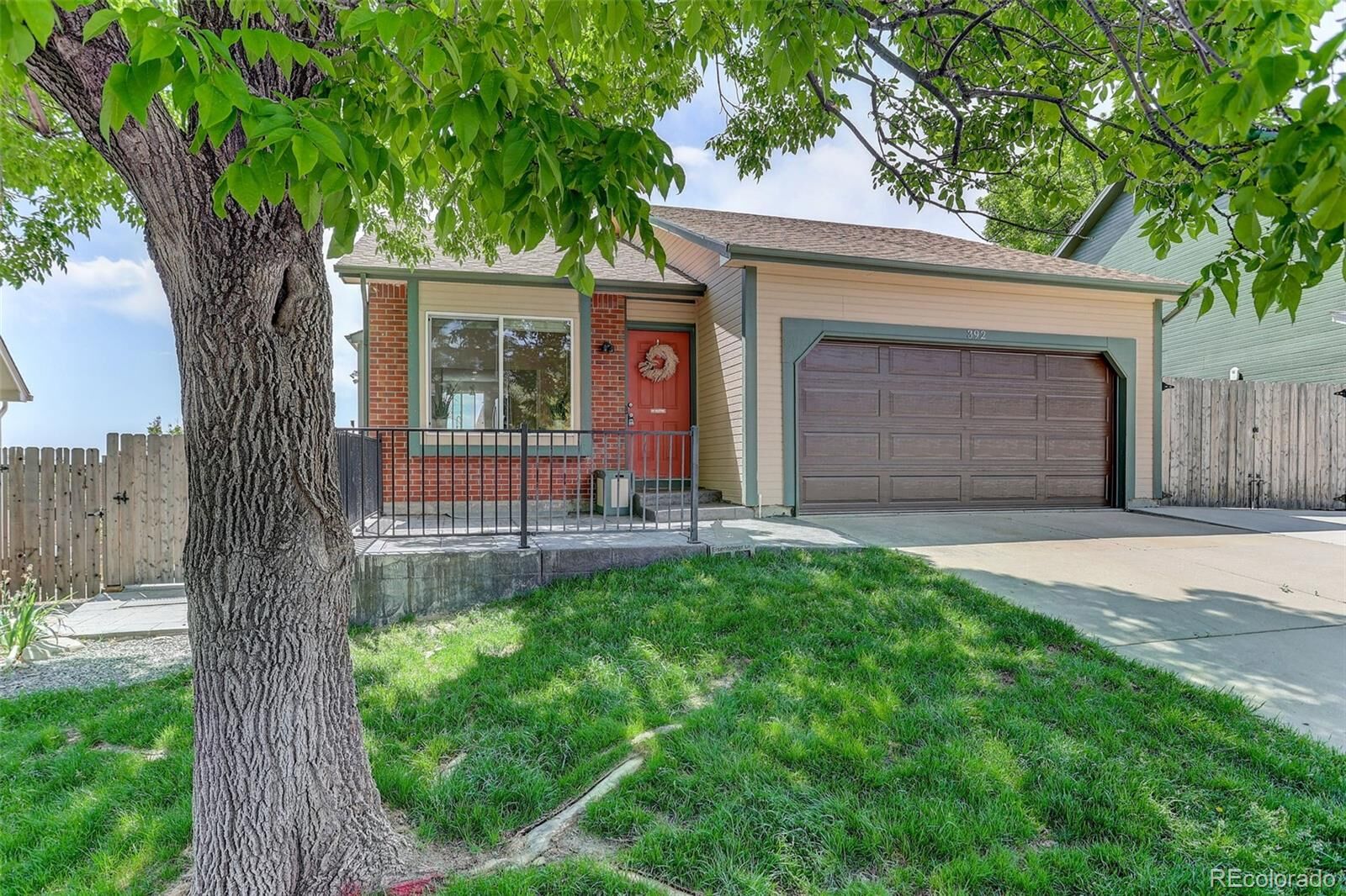 Property Photo:  392 Eisenhower Drive  CO 80027 