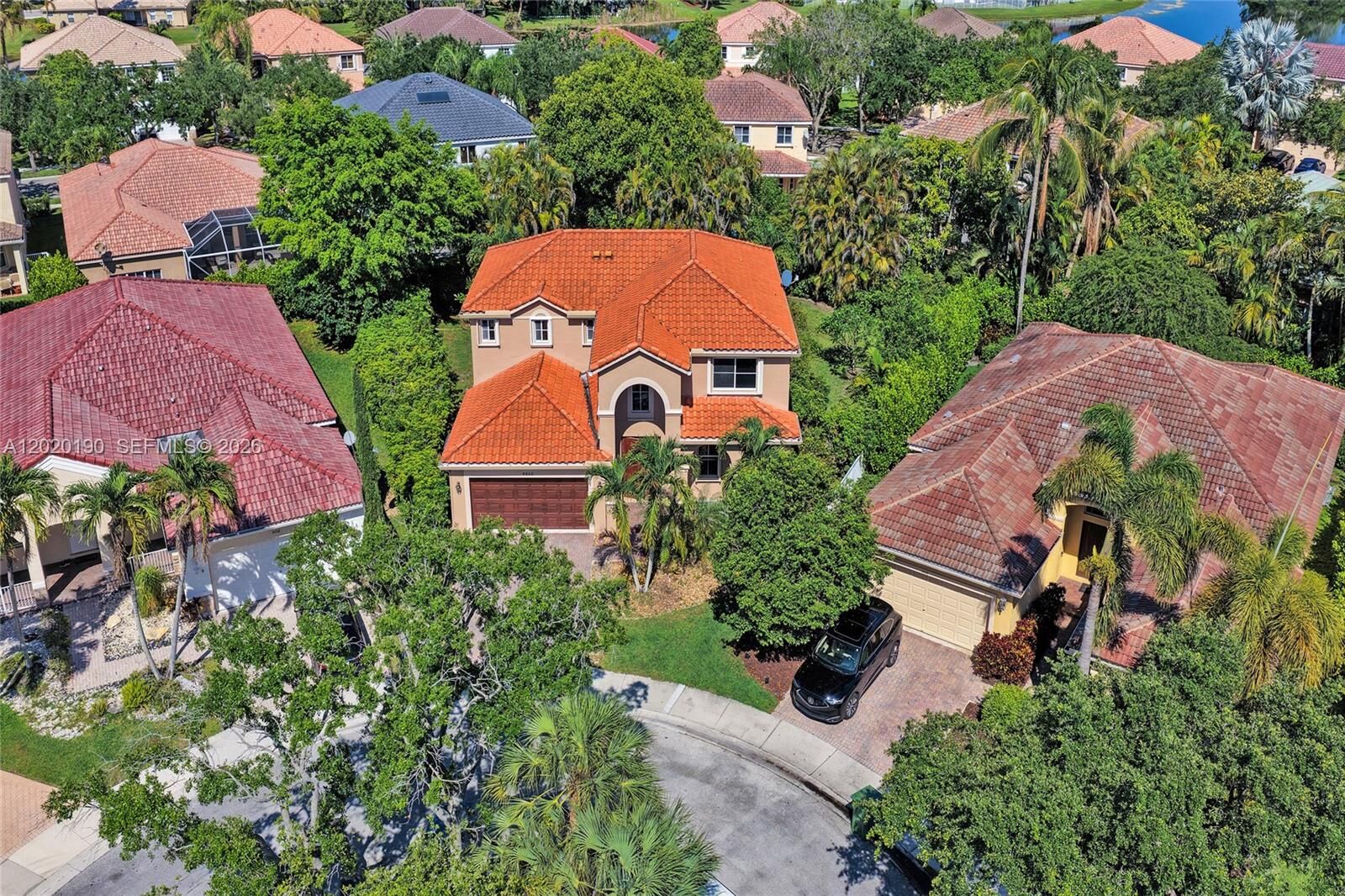 Property Photo: 4452 Stone Ridge Way FL 33331