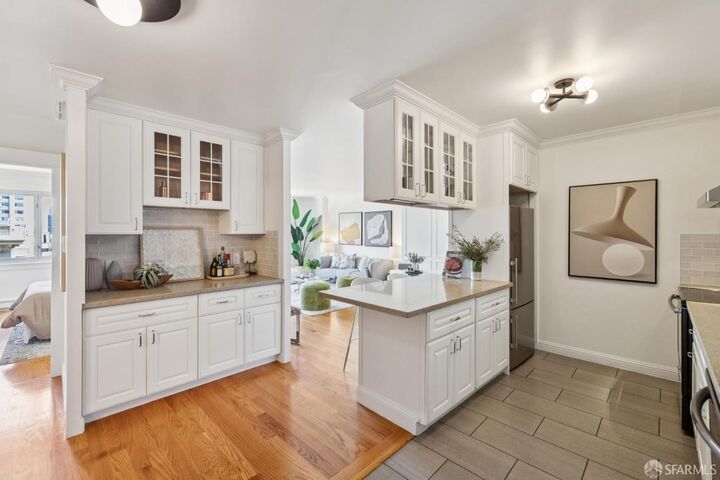 Property Photo:  1001 Pine Street 502  CA 94109 