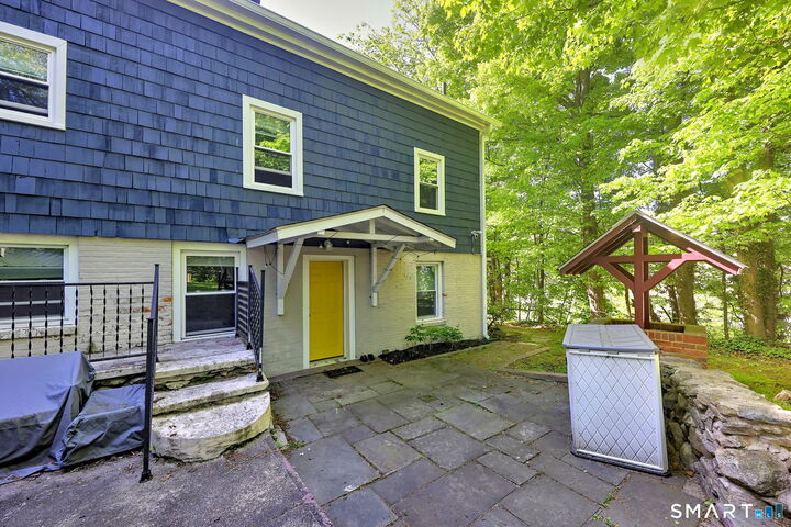 Property Photo: 1769 Watertown Avenue CT 06708