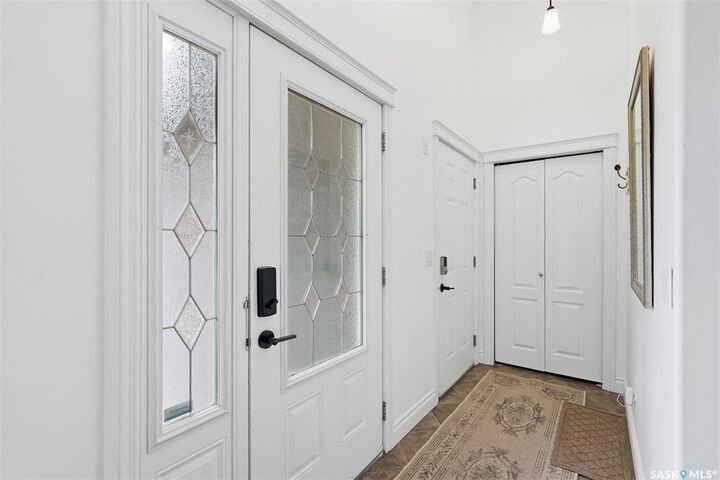 Photo de la propriété:  222 Fawcett Crescent  SK S7T 0E9 