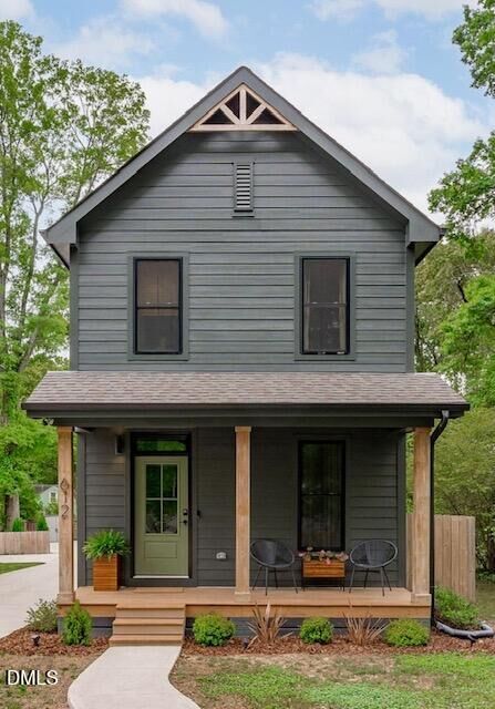 Property Photo: 612 E Ellerbee Street NC 27704