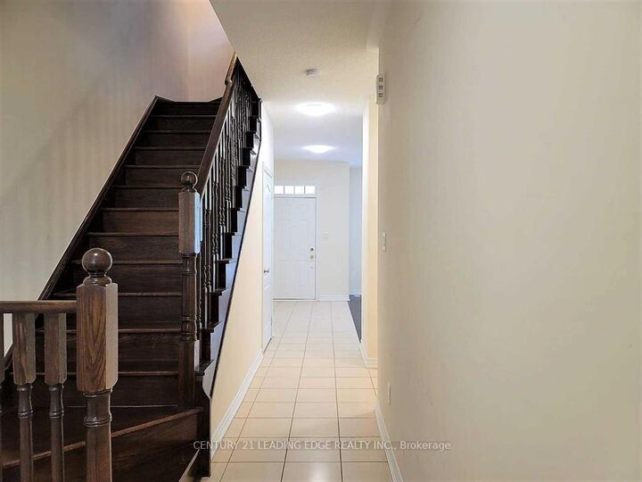 Property Photo: 5 Vandaam Lane ON L6C 0P1