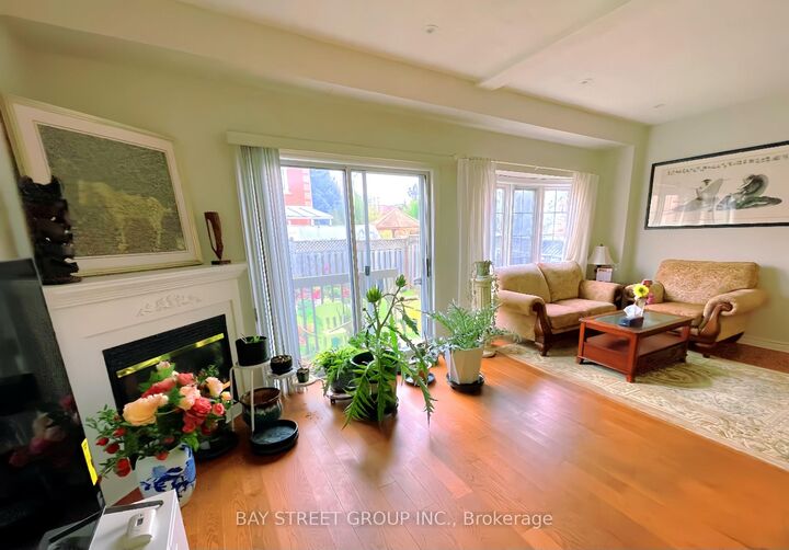 Property Photo: 200 Milliken Meadows Drive ON L3R 0V9
