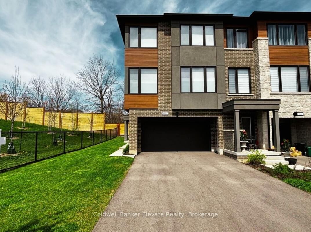 Property Photo:  66 Windtree Way  ON L7G 0P6 