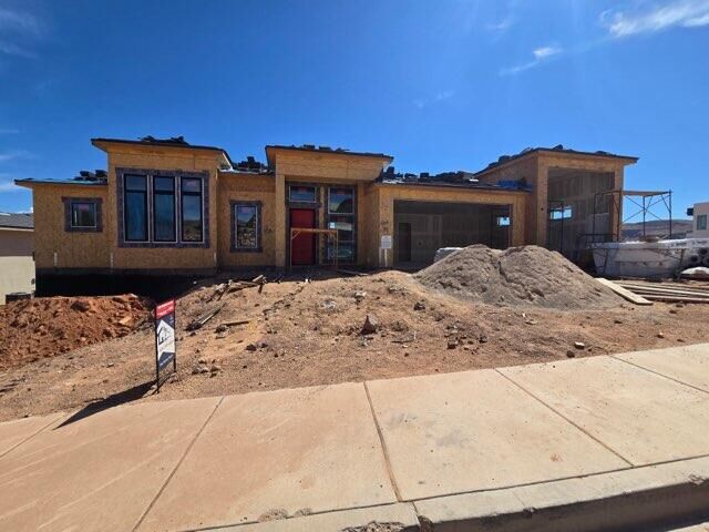 Property Photo:  709 S 1360 W  UT 84737 