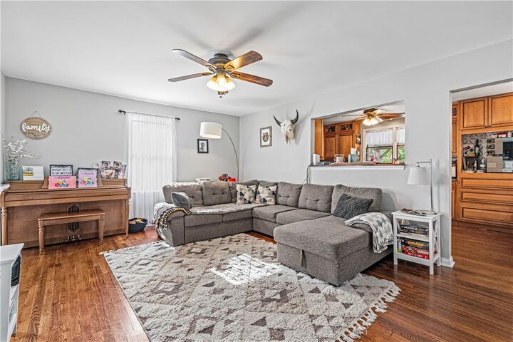 Property Photo:  2332 State Route 168  PA 15043 