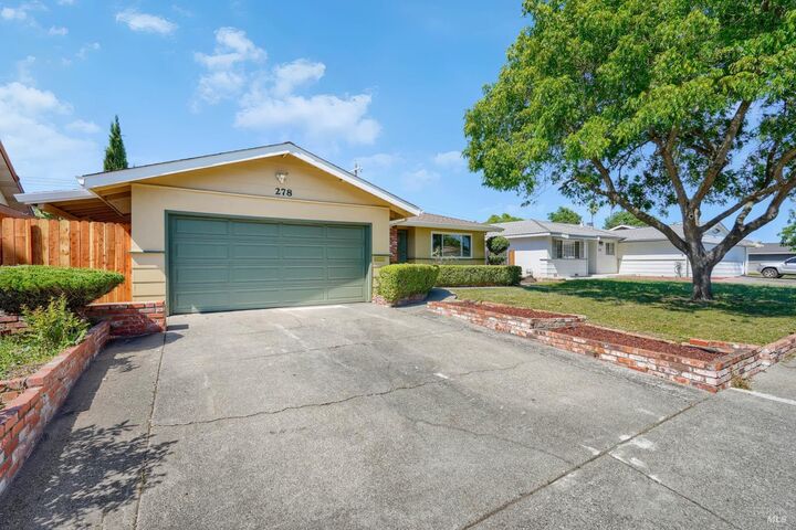 Property Photo:  278 Jasmine Street  CA 94533 