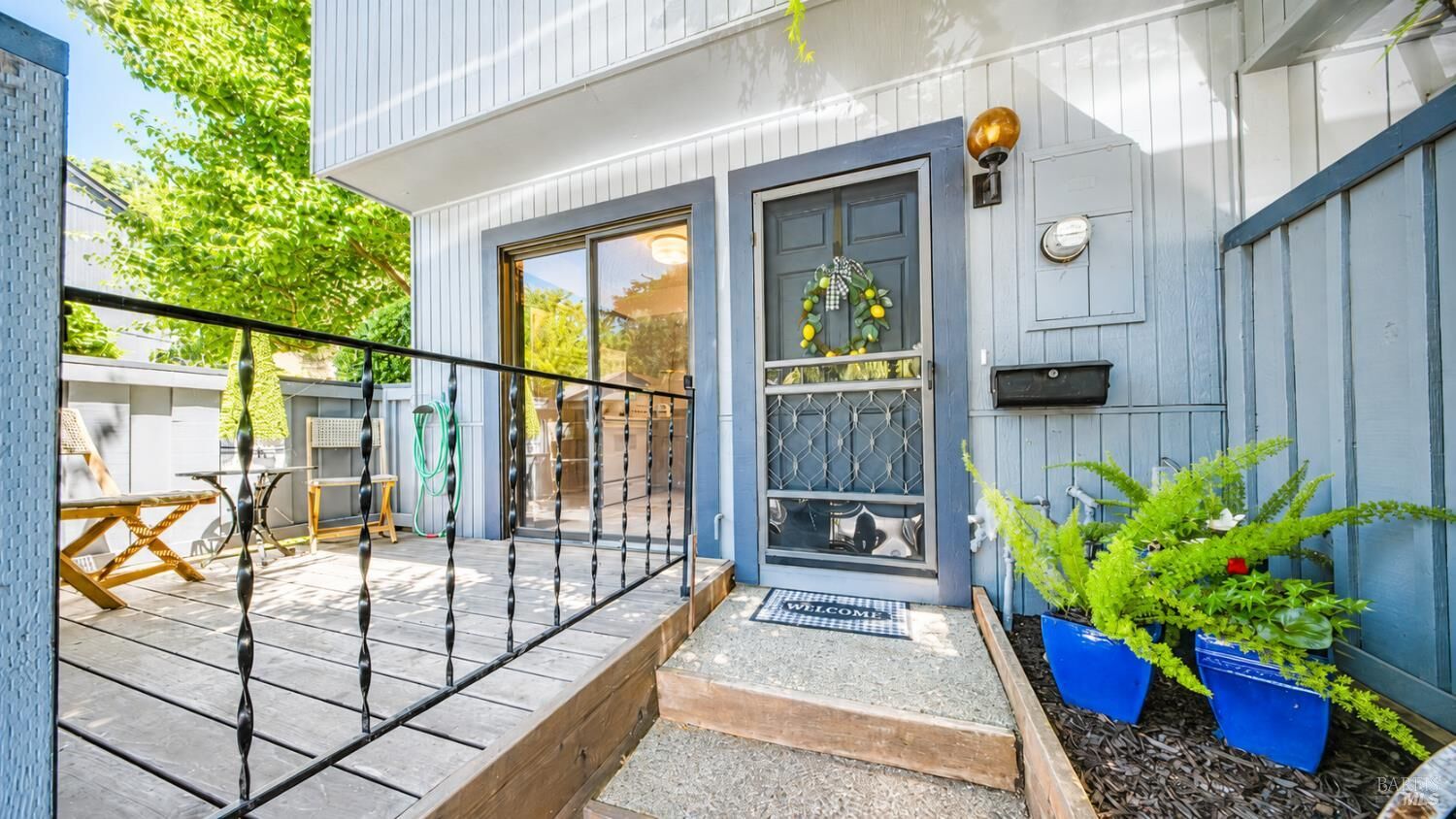 Property Photo:  5 Love Court  CA 94930 