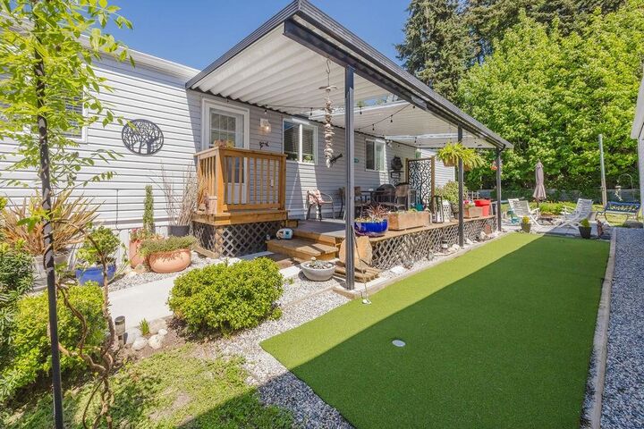 4496 Sunshine Coast Highway 13 — photo 1