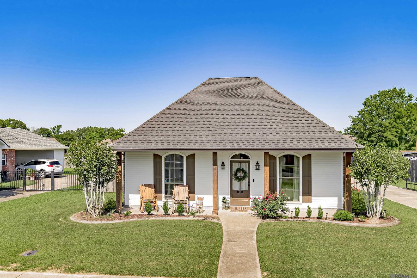 Property Photo: 6131 Windwood Dr LA 70791