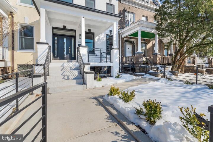 Property Photo: 3009 13th Street NW 1 DC 20009