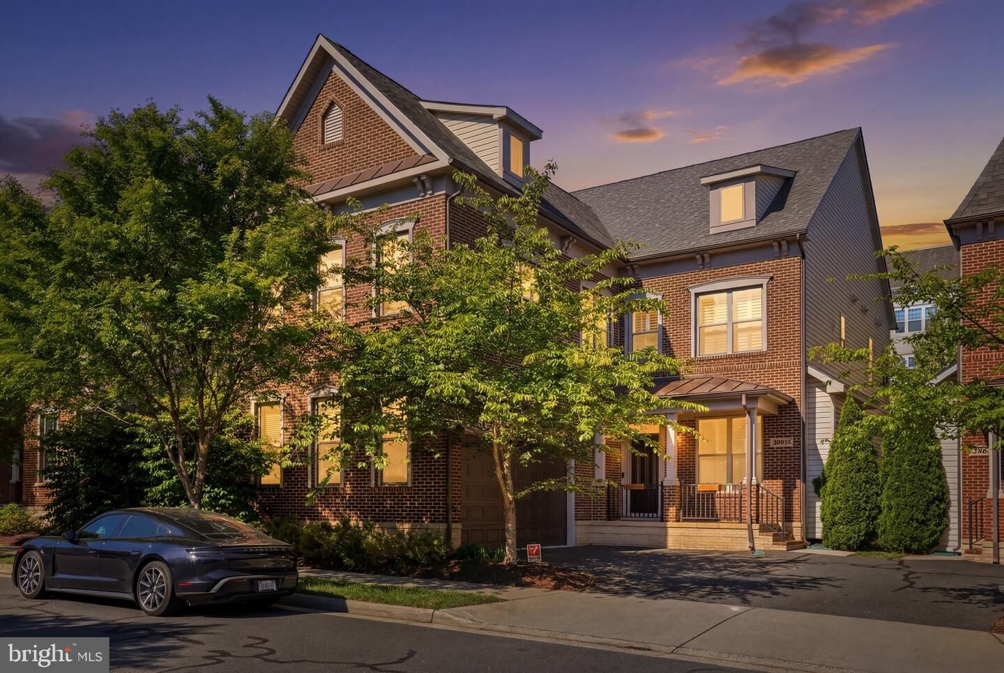 Property Photo: 20623 Holyoke Drive VA 20147