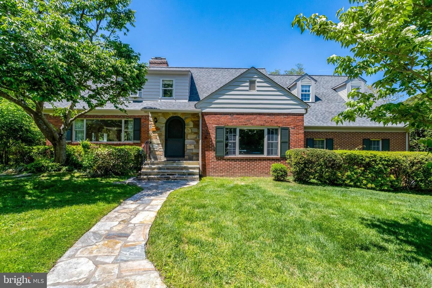 Property Photo: 209 Tyson Drive VA 22046