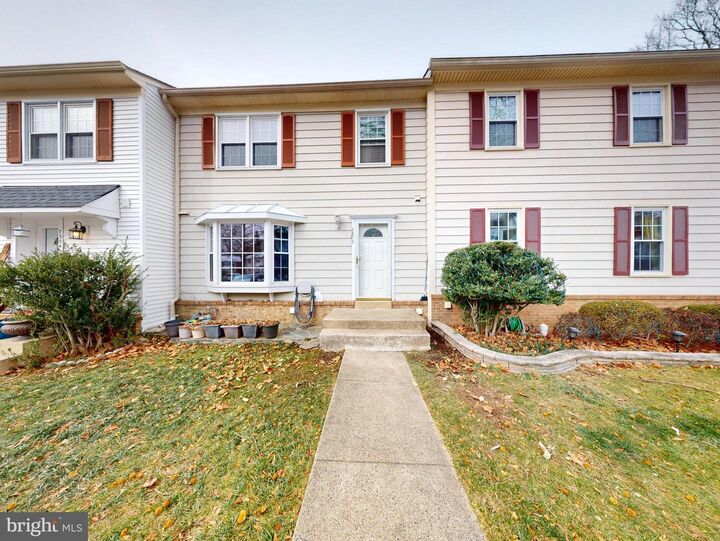 Property Photo:  7302 Rolling Oak Lane  VA 22153 