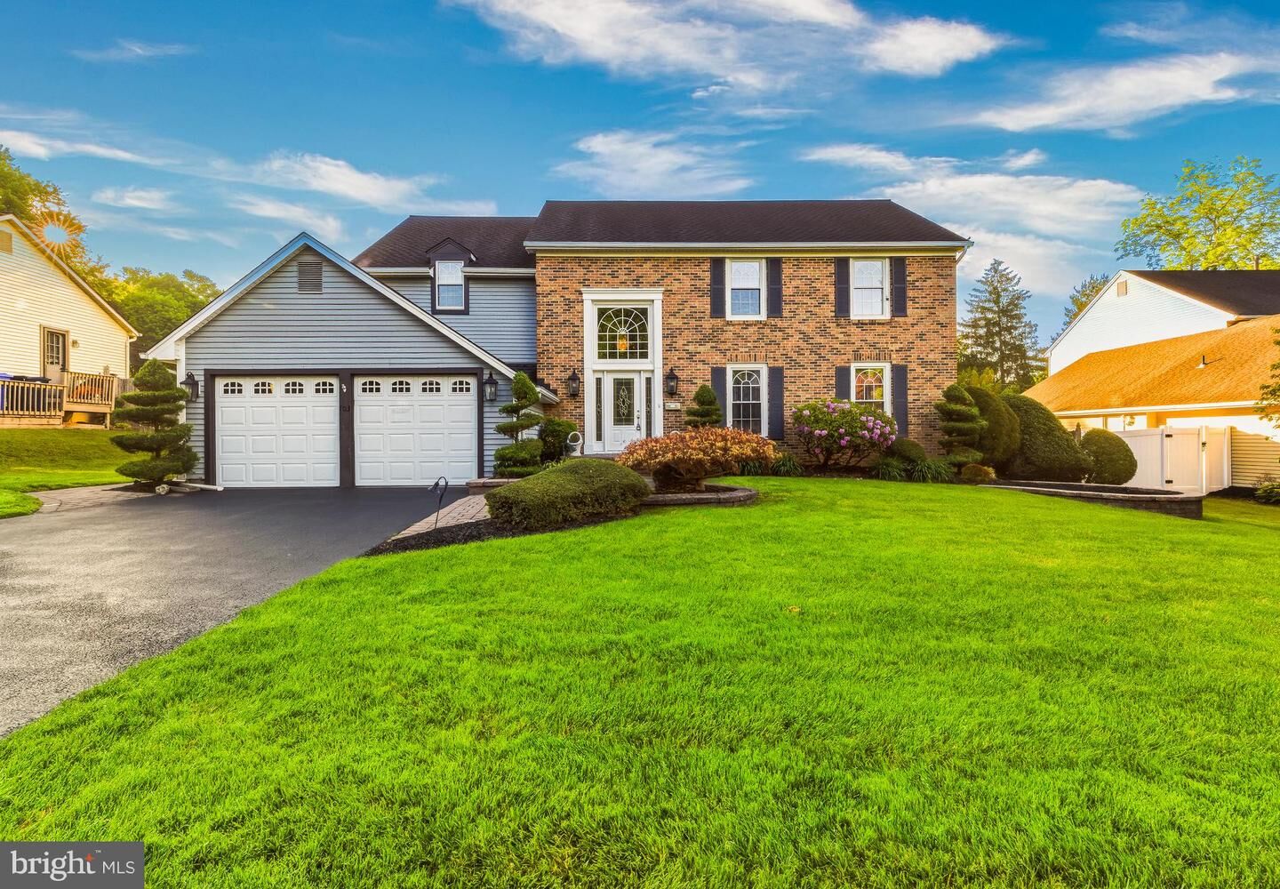 Property Photo:  703 Sycamore Court  NJ 08021 