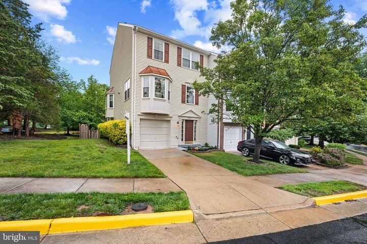Property Photo:  43226 Clearnight Terrace  VA 20147 