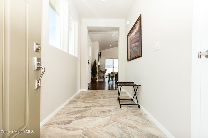 Property Photo: 1166 E Walton Ct ID 83854