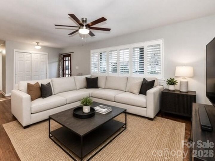 Property Photo:  5012 Auburndale Road  NC 28205 