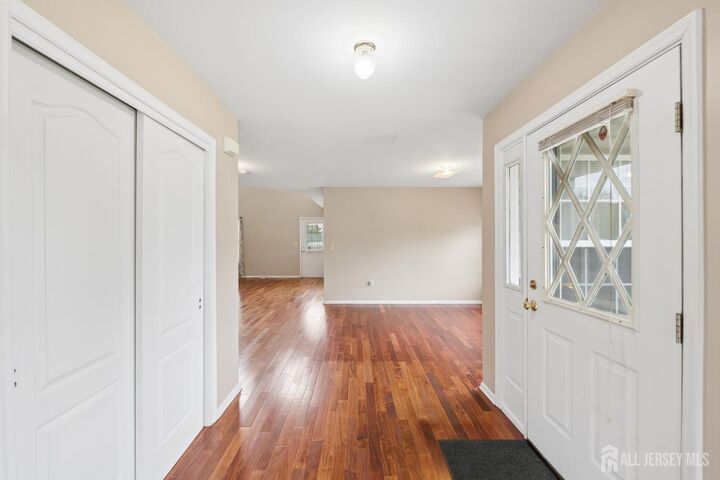 Property Photo:  71 Jared Drive  NJ 08902 