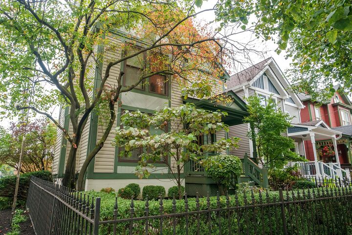 Property Photo:  344 W 4th Avenue  OH 43201 