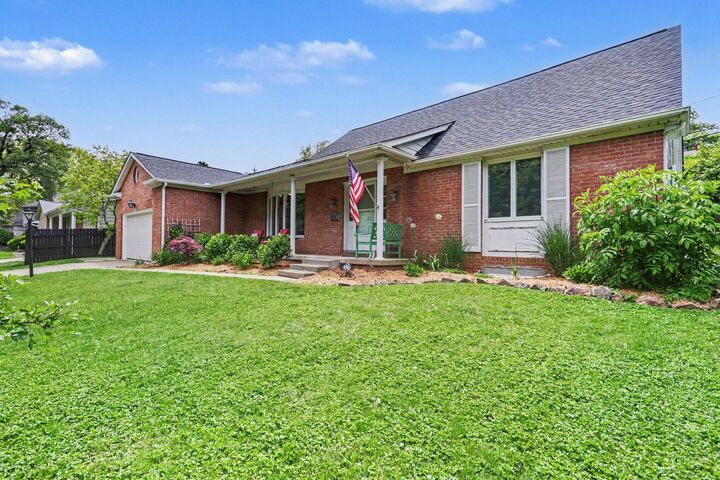 Property Photo:  4441 Olentangy River Road  OH 43214 