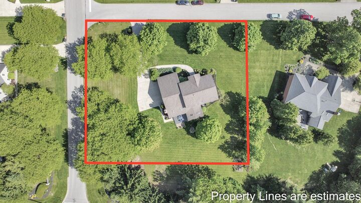 Property Photo: 2393 Cove Point Court OH 43065