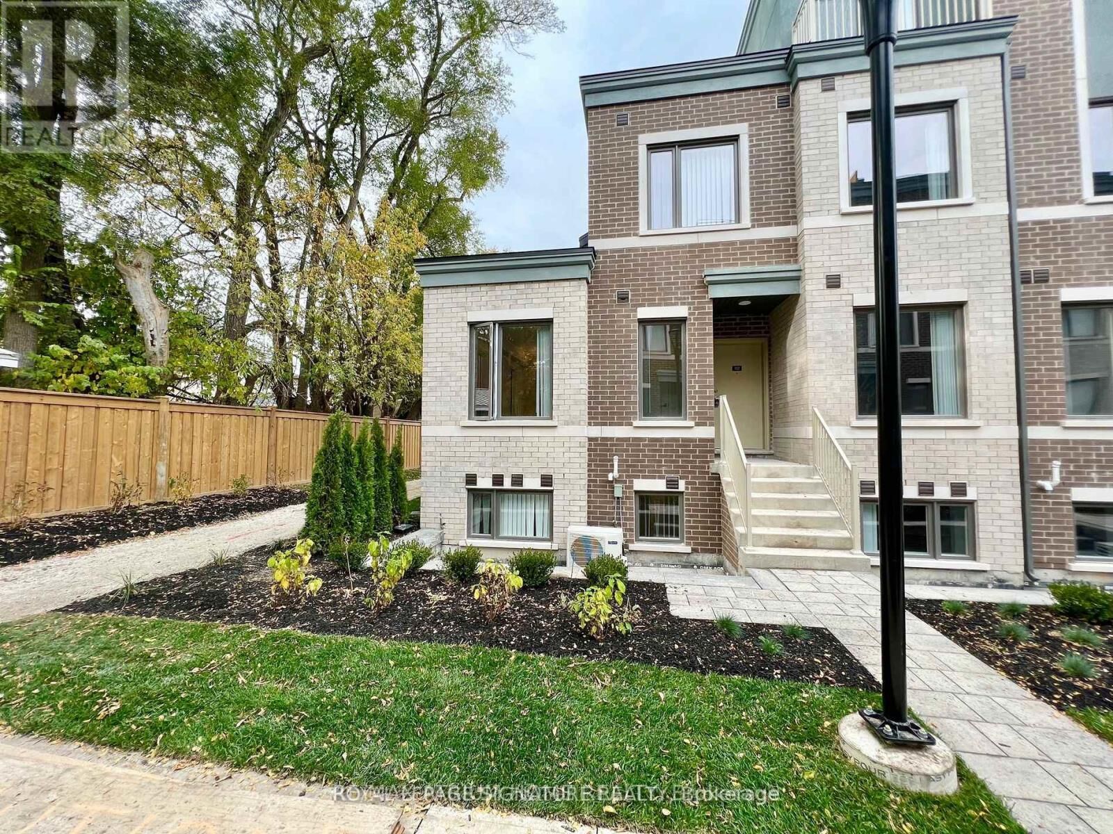 Property Photo: 30 William Jackson Way 101 ON M8V 0J7