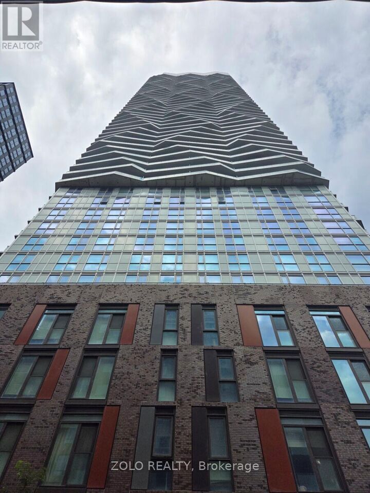Property Photo:  100 Dalhousie Street 4212  ON M5B 0C7 