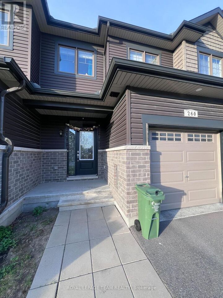 Property Photo:  260 Tim Sheehan Place  ON K2V 0N1 