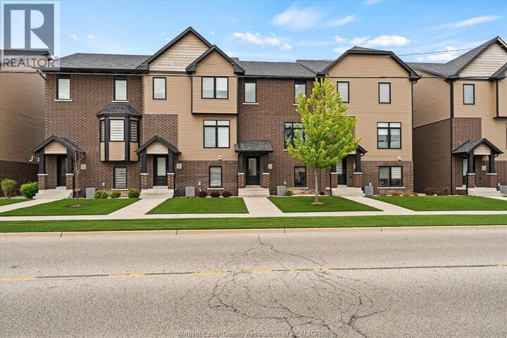 Property Photo:  735 Brownstone Road  ON N8K 0A8 