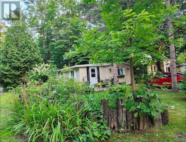 Property Photo: 1007 Racoon Road 23 ON P1P 0C5