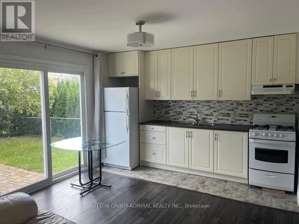 Property Photo:  123 Cherry Hills Road  ON L4K 1M3 