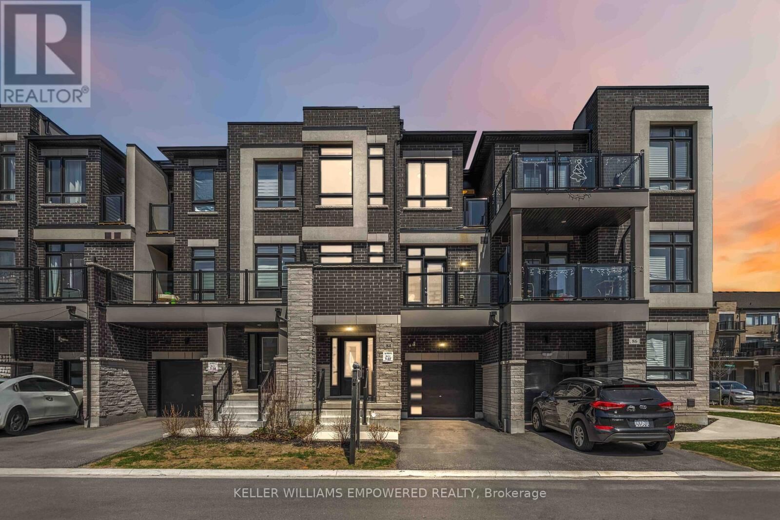 Property Photo:  84 Riley Reed Lane  ON L4S 0M3 