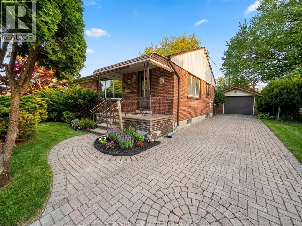 Property Photo: 3033 Bruce Ave ON N9E 1W6