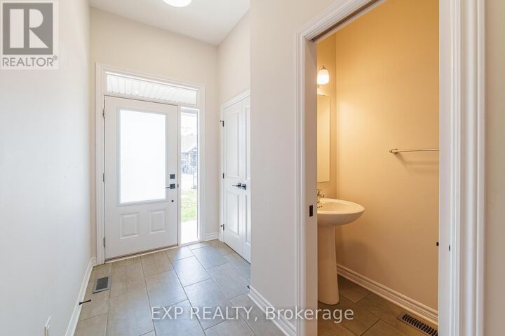 Property Photo:  120 Patchell Place  ON K0G 1J0 