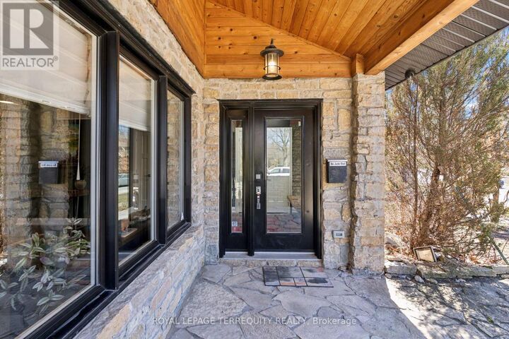 Property Photo:  83 Humbercrest Boulevard  ON M6S 4L2 