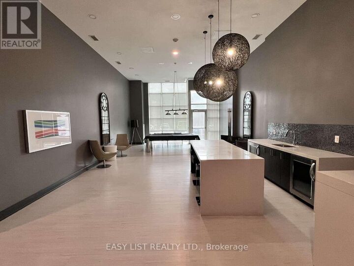 Property Photo: 125 Western Battery Road 1402 ON M6K 3R8