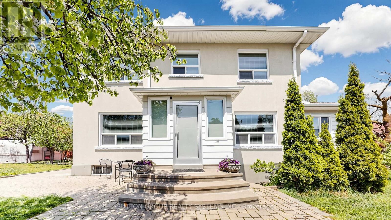 Property Photo:  114 Rosemount Avenue  ON M6H 2M7 