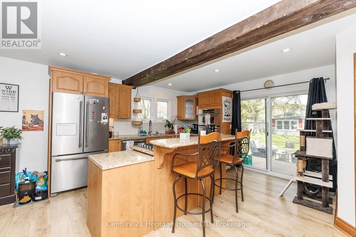 Property Photo: 3054 Thunder Bay Road ON L0S 1N0