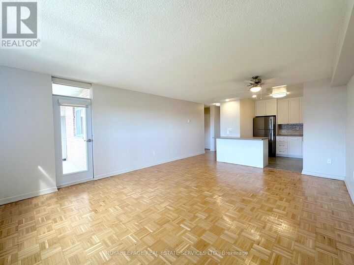 Property Photo: 30 Denton Avenue 1023 ON M1L 4P2