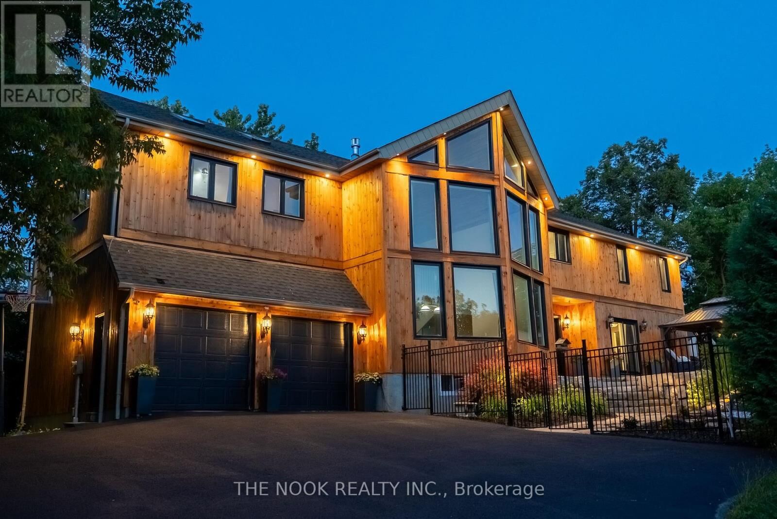 Property Photo: 27 Pine Street ON L0B 1E0