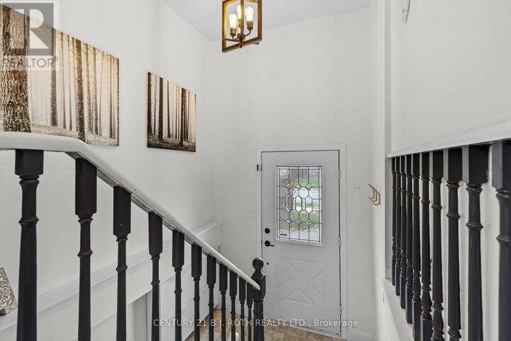 Property Photo: 197 Westmount Drive South ON L3V 6E5