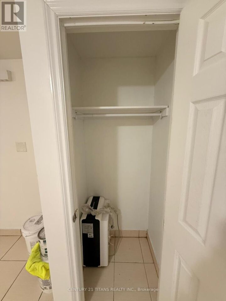 Property Photo:  4459 Lawrence Avenue East 1A  ON M1E 2T6 